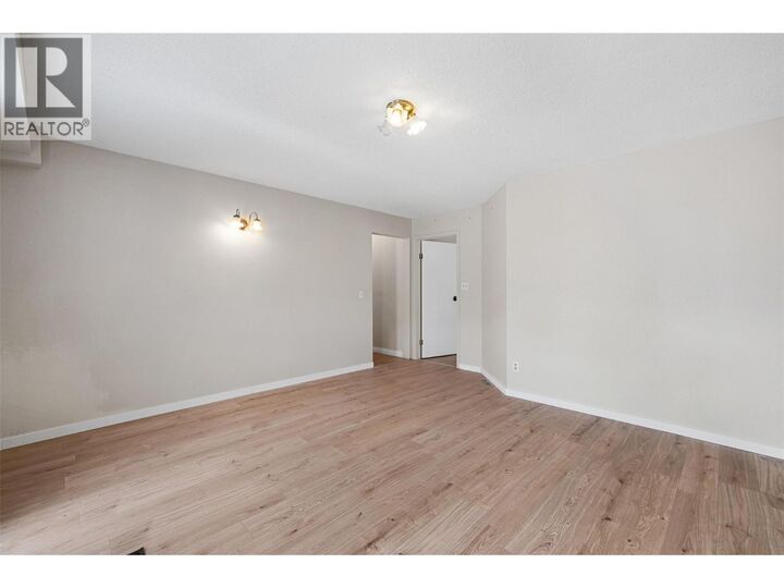 Property Photo: 3805 22 Avenue BC V1T 1H7