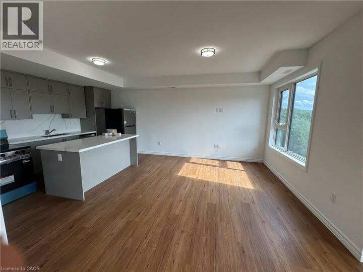 Property Photo: 12 Suncrest Lane 207 ON P1H 1G1
