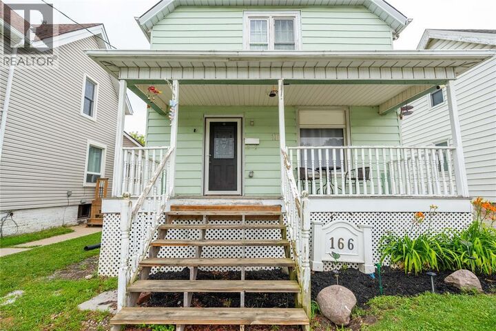 Property Photo:  166 John Street  ON N7T 2Y9 