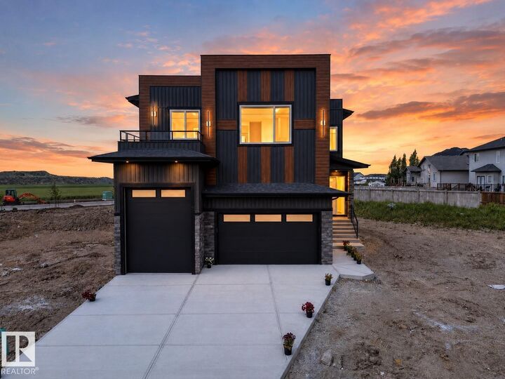 423 Robinson Bv — photo 1