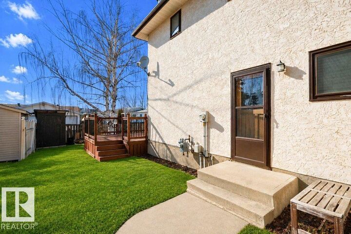 Property Photo: 10737 108A Avenue AB T7P 1C5