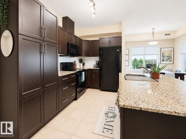 Property Photo: 6 Augustine Crescent 3403 AB T8H 0X8
