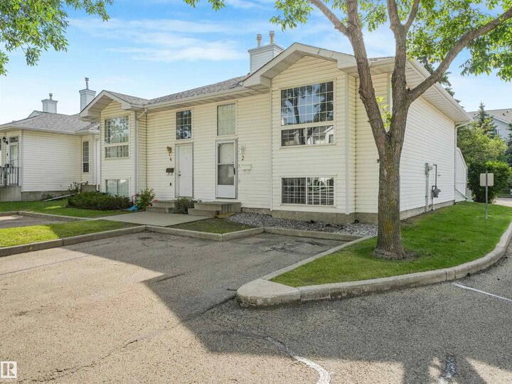 Property Photo:  3311 58 Street NW 2  AB T6L 6X3 