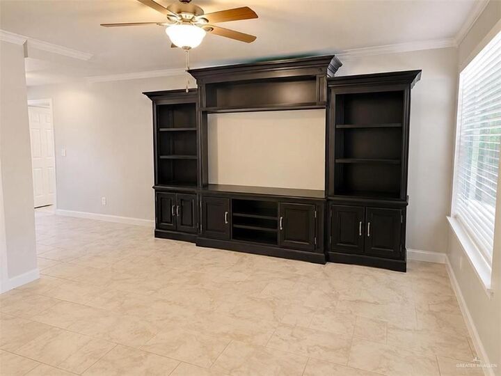 Property Photo: 1018 W Smith Street TX 78541