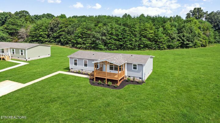 Property Photo:  361 County Road 784A  TN 37331 