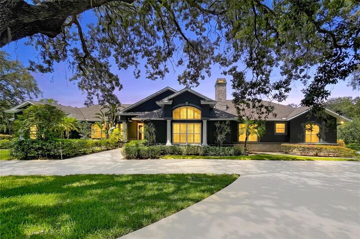 Property Photo:  2918 Magnolia Trace  FL 34688 