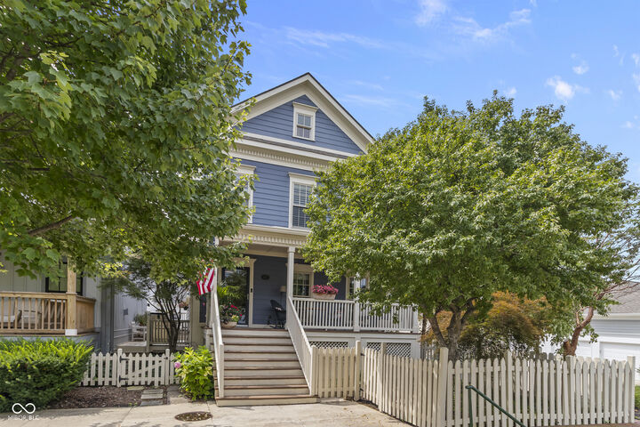 Property Photo: 2117 Rhettsbury Street IN 46032