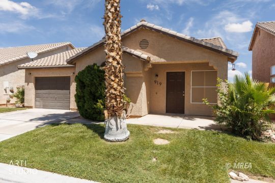 Property Photo:  919 Adobe  NV 89027 