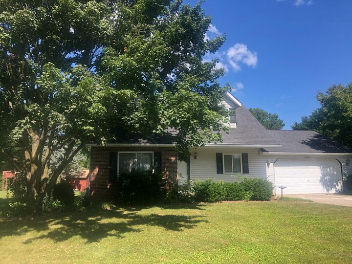 Property Photo: 445 Mansfield Drive MI 48446