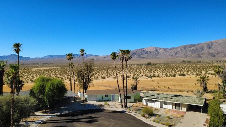 Property Photo:  3187 Hook Ct  CA 92004 