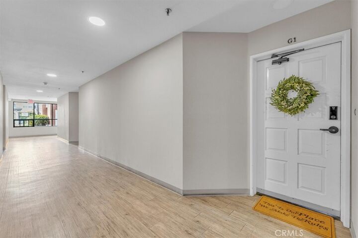 Property Photo: 865 S B Street G1 CA 93030
