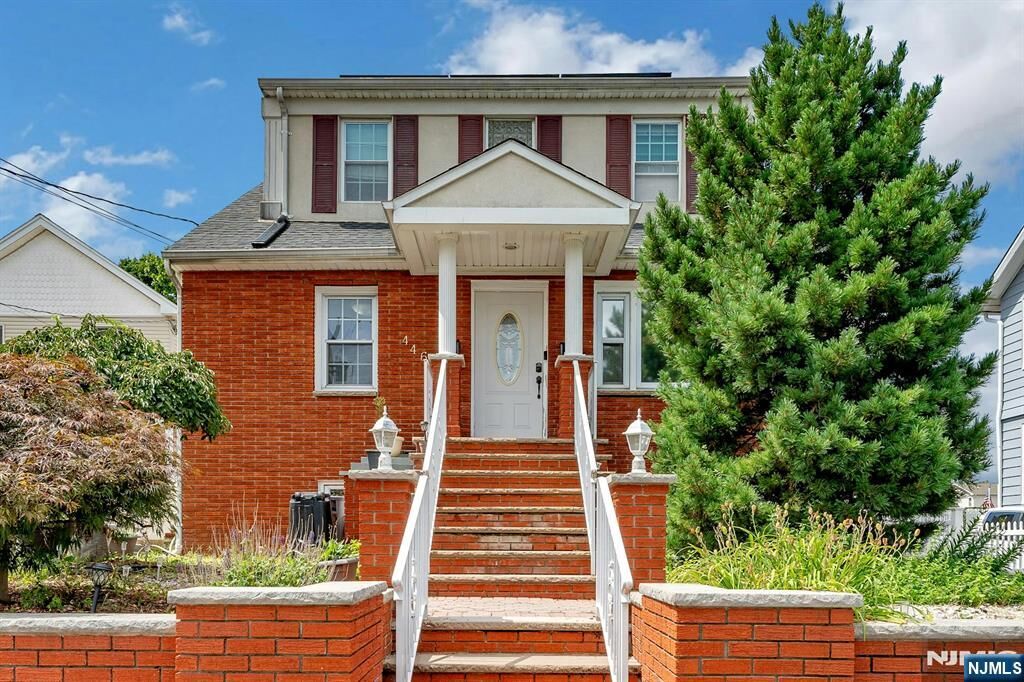 Property Photo: 446 Post Avenue NJ 07071