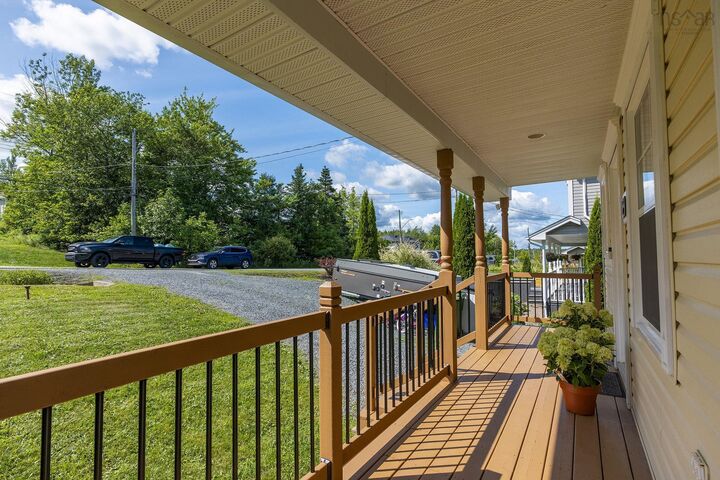 Property Photo:  29 Daisy Drive  NS B4G 1C1 