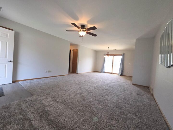 Property Photo: 322 Lakeshore Dr. SD 57049