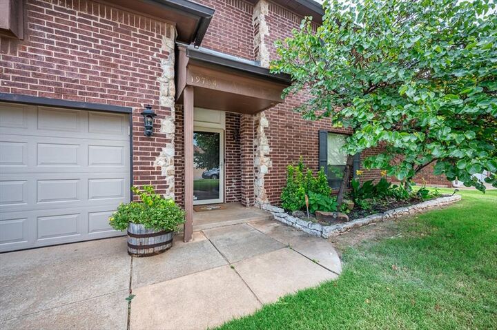 Property Photo: 19704 Harness Court OK 73012
