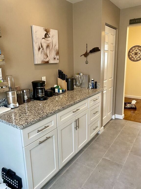 Property Photo: 14 Bayberry Dr 1 MA 02068