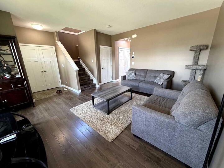 Property Photo: 9501 88A Street AB T8X 0H2