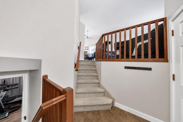 Property Photo:  336 Kingston Drive  AB T4P 0H2 