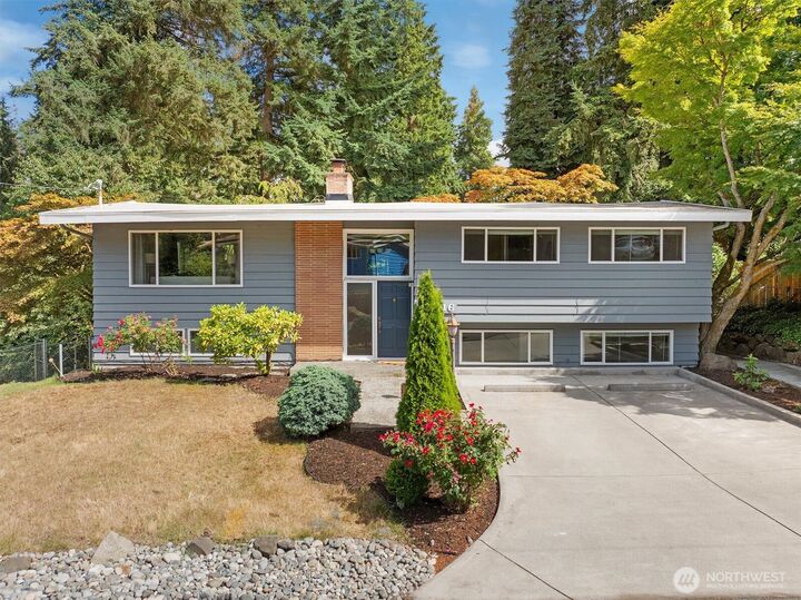 Property Photo:  18416  16th Avenue NE  WA 98155 