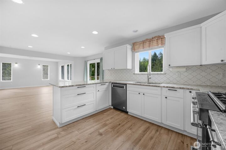 Property Photo: 17323 58th Street SE WA 98290