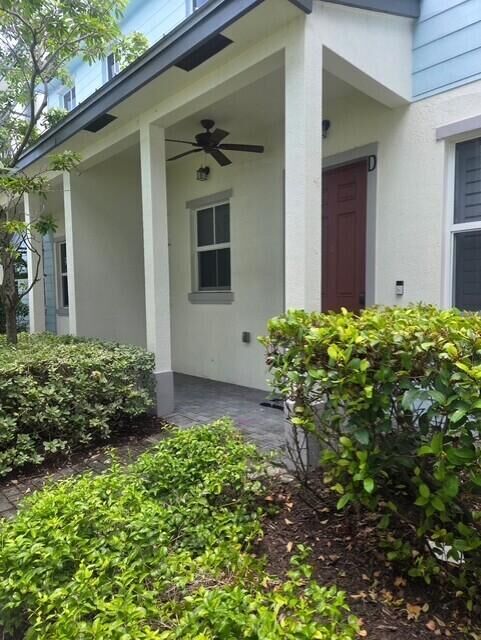 Property Photo: 121 N K Street D FL 33460