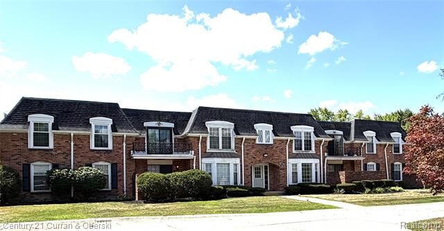 Property Photo: 18301 W 13 Mile Road A-2 MI 48076