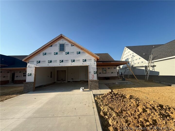 Property Photo: 1839 Augusta Boulevard 303 IN 47126