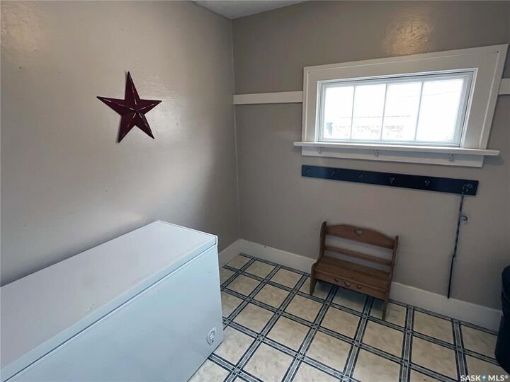 Property Photo:  394 2nd Street  SK S0N 2M0 