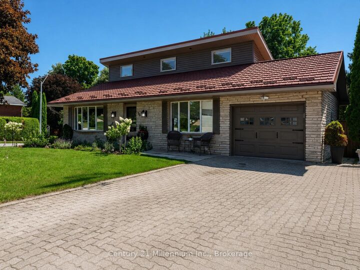 Property Photo: 38 Grayview Drive ON N0C 1H0