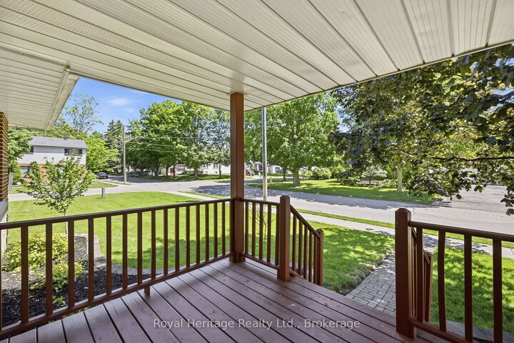 Property Photo: 12 Simcoe Street ON L1M 1B2