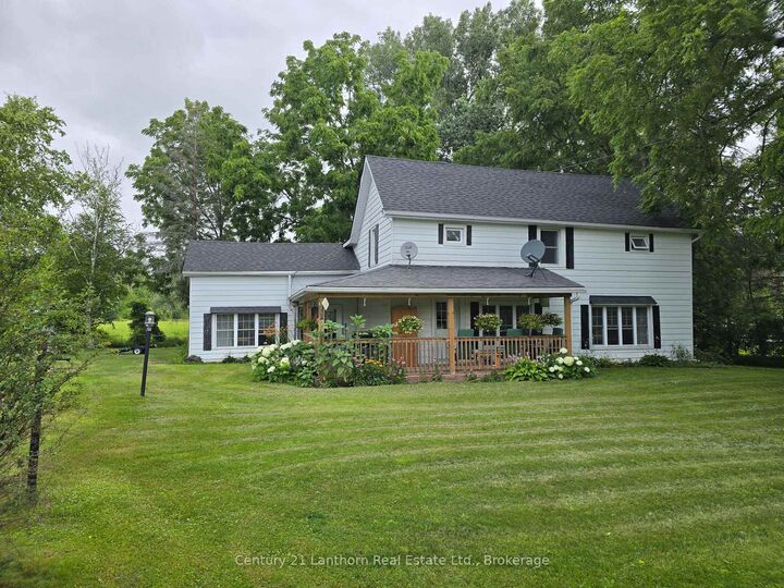 Property Photo: 448 Harrington Road ON K0K 2C0