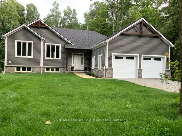 5 Oakwood Avenue N — photo 1