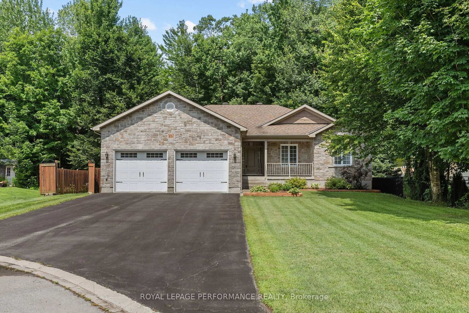 Property Photo: 115 Larose Lane ON K0A 1W0