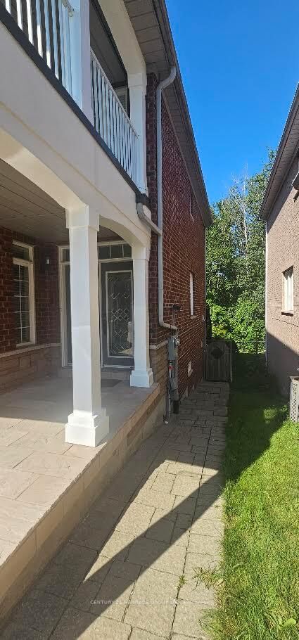 Property Photo:  30 Wood Rim Drive Bsmt  ON L4E 4E7 