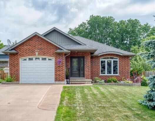 Property Photo: 380 Brunswick Street E ON N0G 2P0