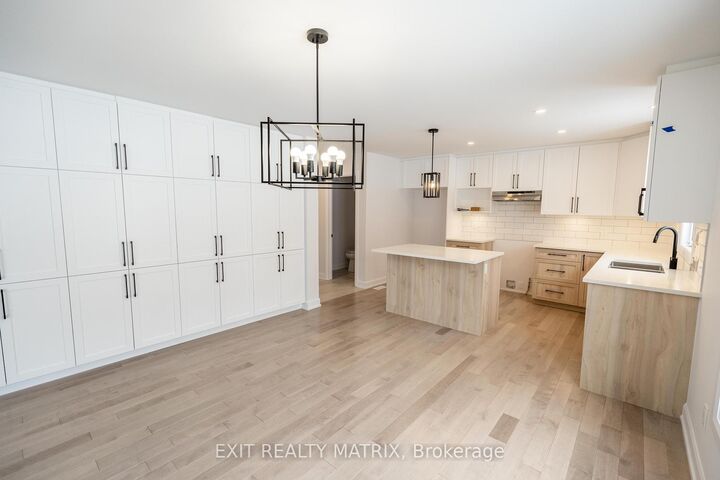 Property Photo: 10 Glenco Road ON K0C 2A0