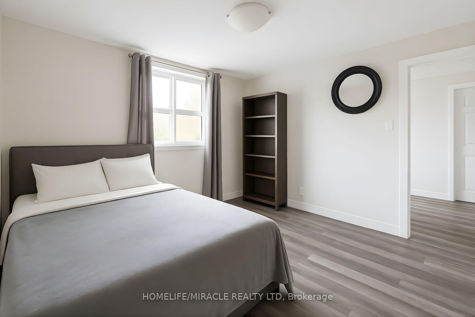 Property Photo:  157 Bruce Street 1  ON N2B 1Z2 