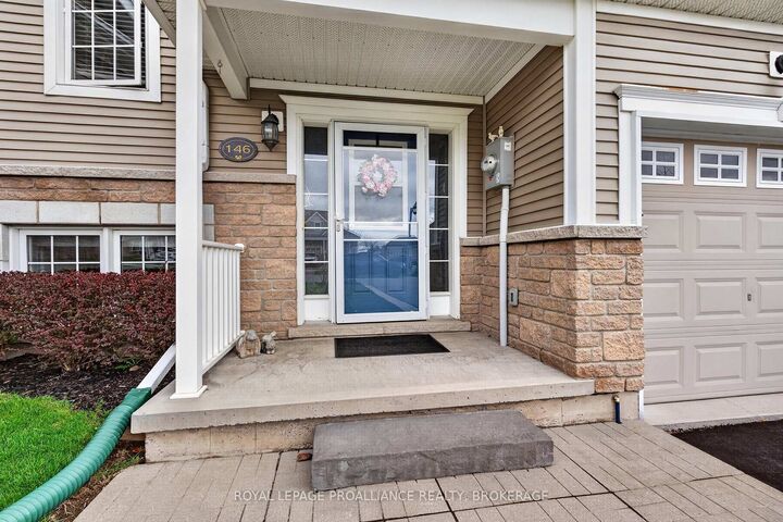 Property Photo: 146 Britannia Crescent ON K0H 1G0