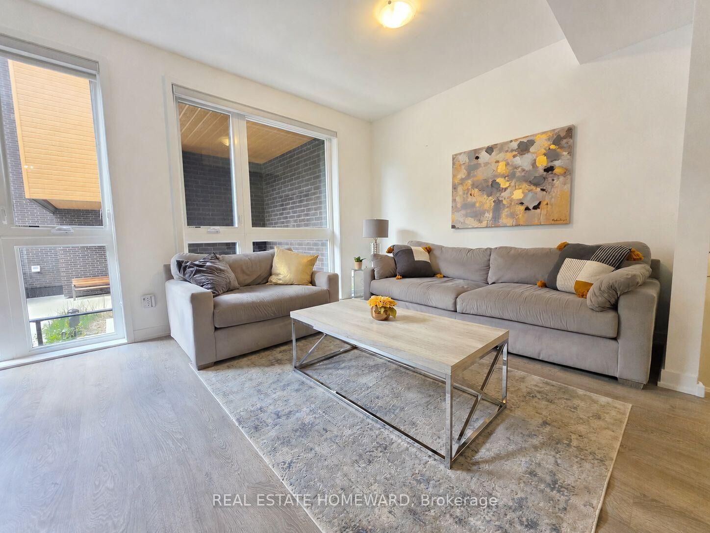 Property Photo: 35 Birchcliff Avenue 28 ON M1N 0C1
