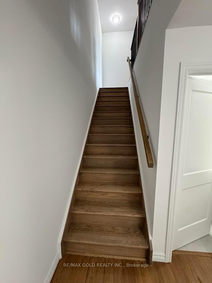 Property Photo: 12 Suncrest Lane 207 ON P1H 1G1