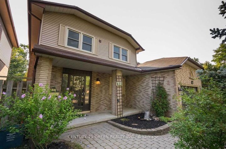 Property Photo: 415 Aztec Drive Upper ON L1J 7T5