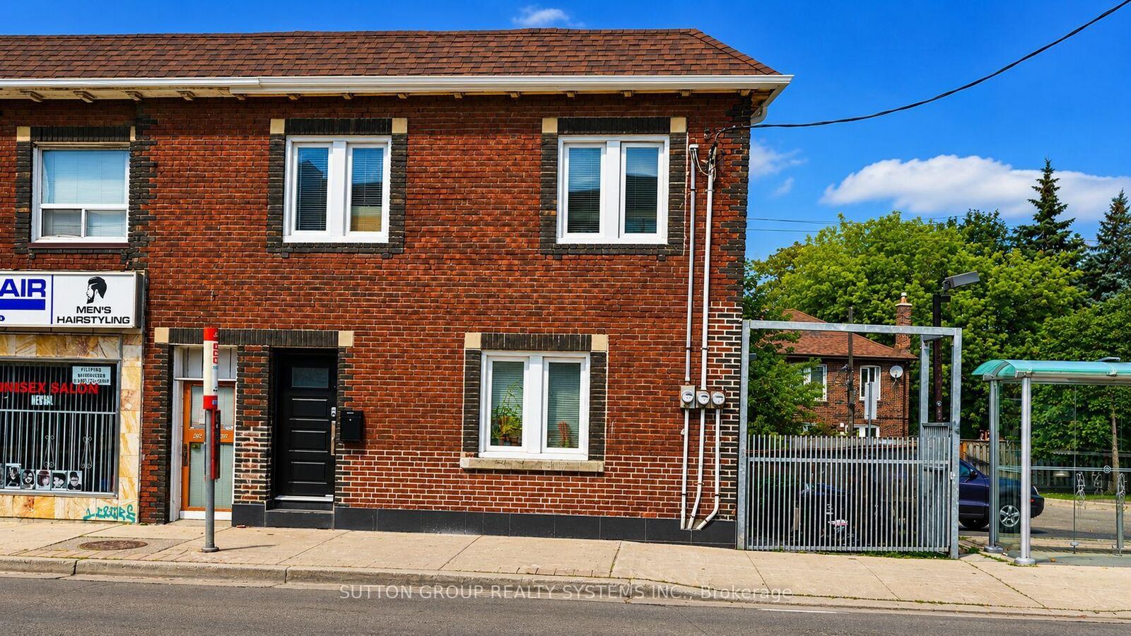 Property Photo:  616 Rogers Road  ON M6M 1B8 