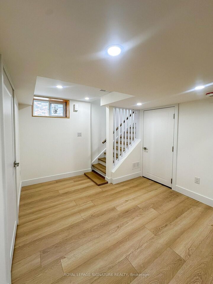 Property Photo:  27 Millen Avenue A102  ON L9A 2T5 