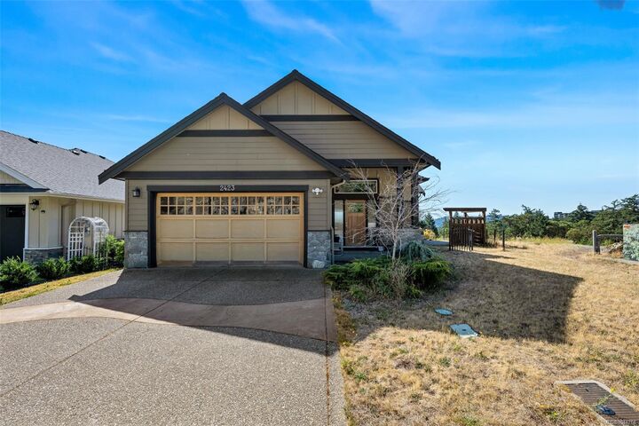 2423 Echo Valley Dr — photo 1