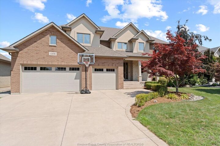 Property Photo: 1108 Regency Crescent ON N8L 0W6