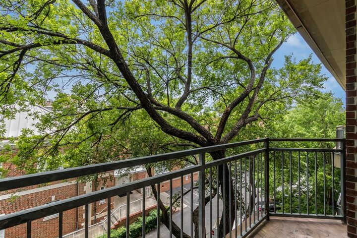 Property Photo:  1023 W 24th Street 707  TX 78705 