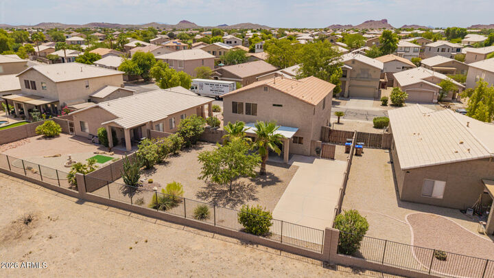 Property Photo: 450 E Mountain View Road AZ 85143