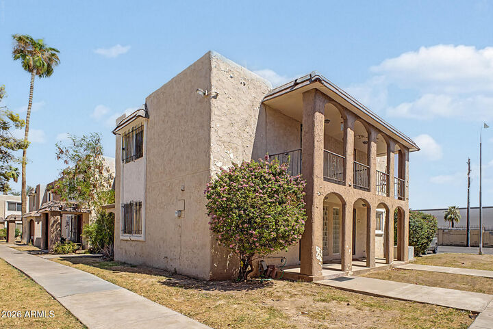 Property Photo:  7126 N 19th Avenue 205  AZ 85021 