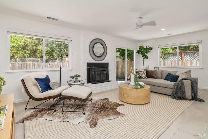 Property Photo: 313 Corrillo Drive CA 94903