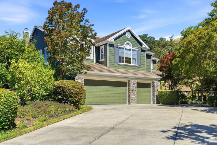 Property Photo:  33 Pepper Creek Way  CA 94947 